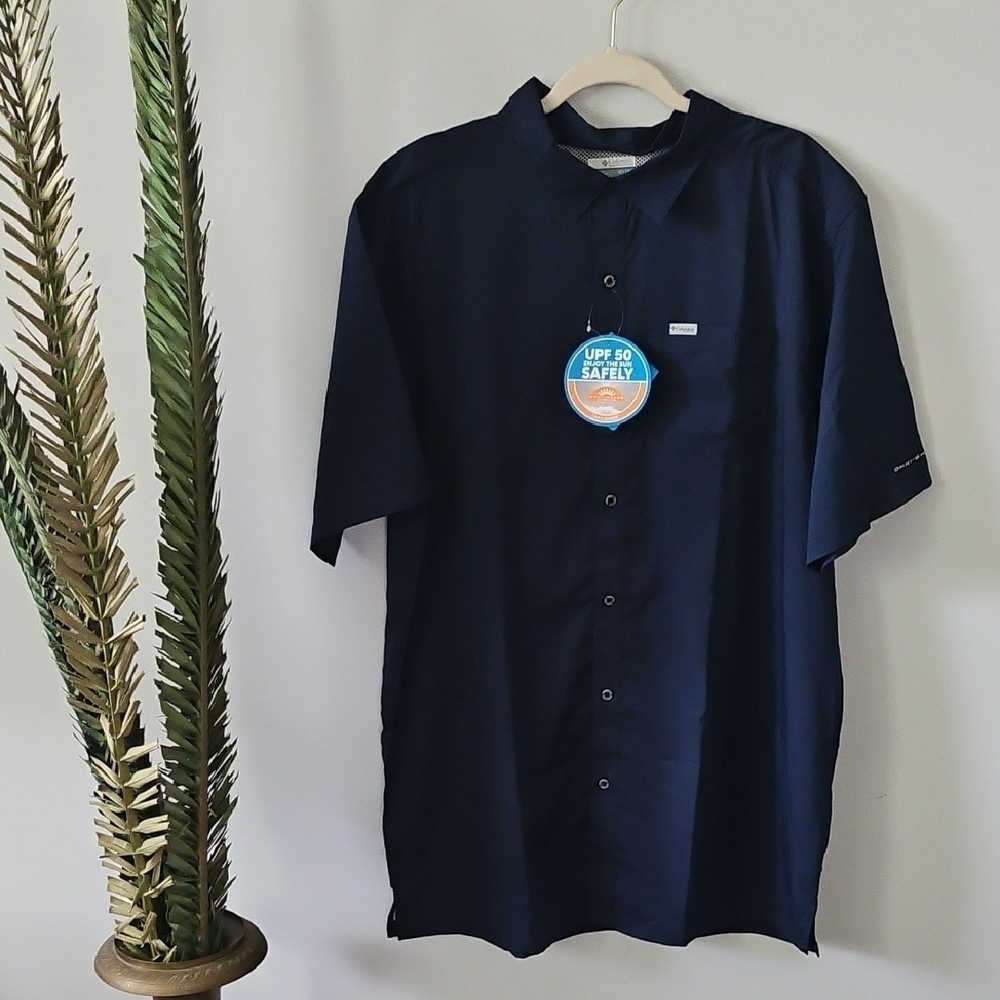 Columbia PFG Navy Blue Button Down NWT